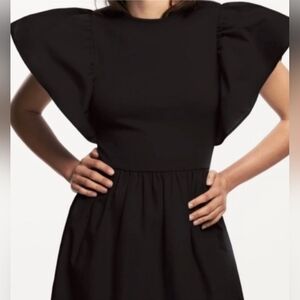 Zara Black ruffle sleeve Midi dress. Size S